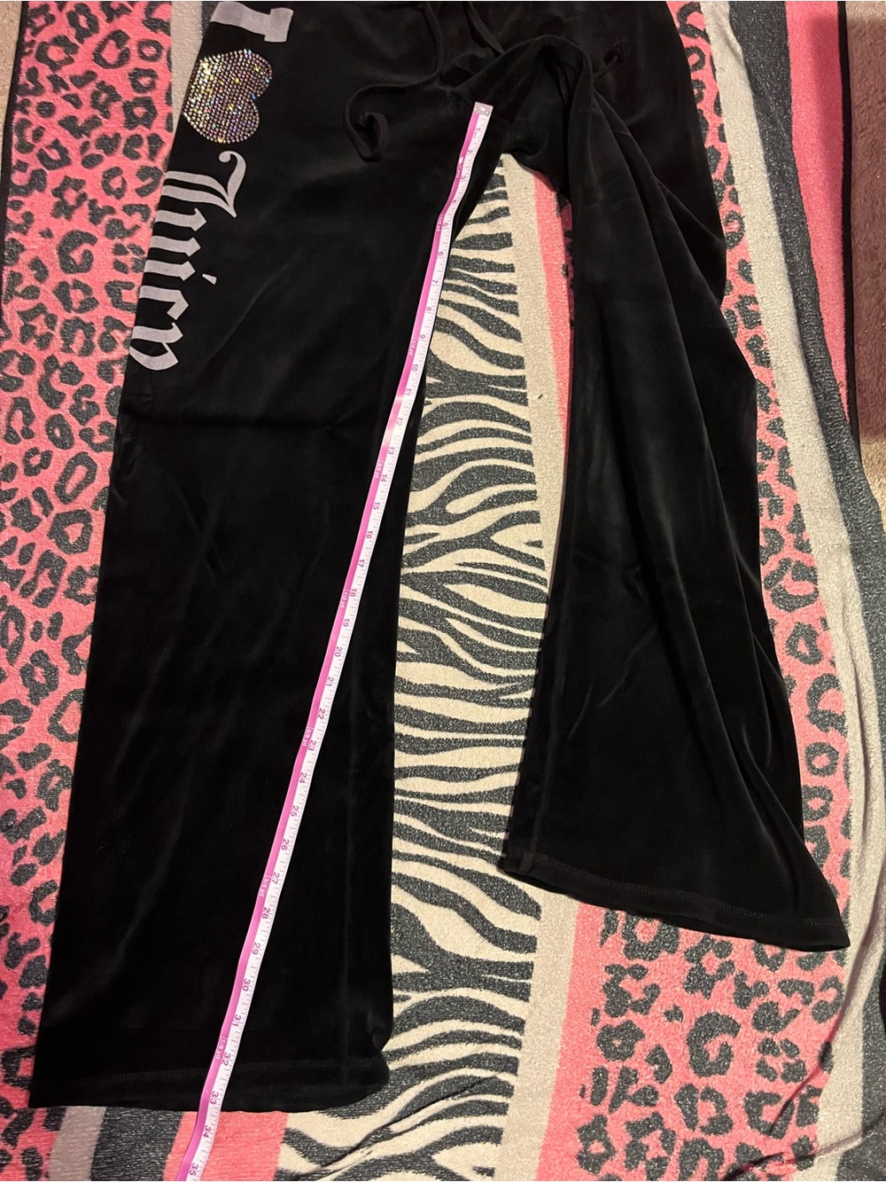 Vintage Juicy Couture Velour tracksuit - Picture 10 of 12